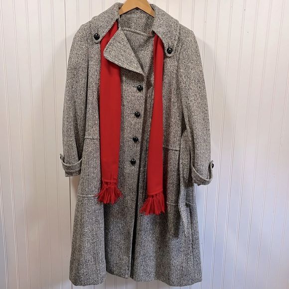 Vintage Montello wool trench coat with scarf - Picture 1 of 11